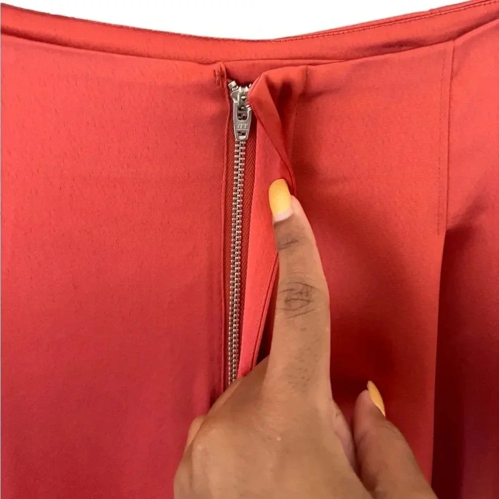 Cinq a Sept 5a7 SATIN RUTHY PANT Pleated Front Zip Closure Straight leg Size 4 - Picture 7 of 16